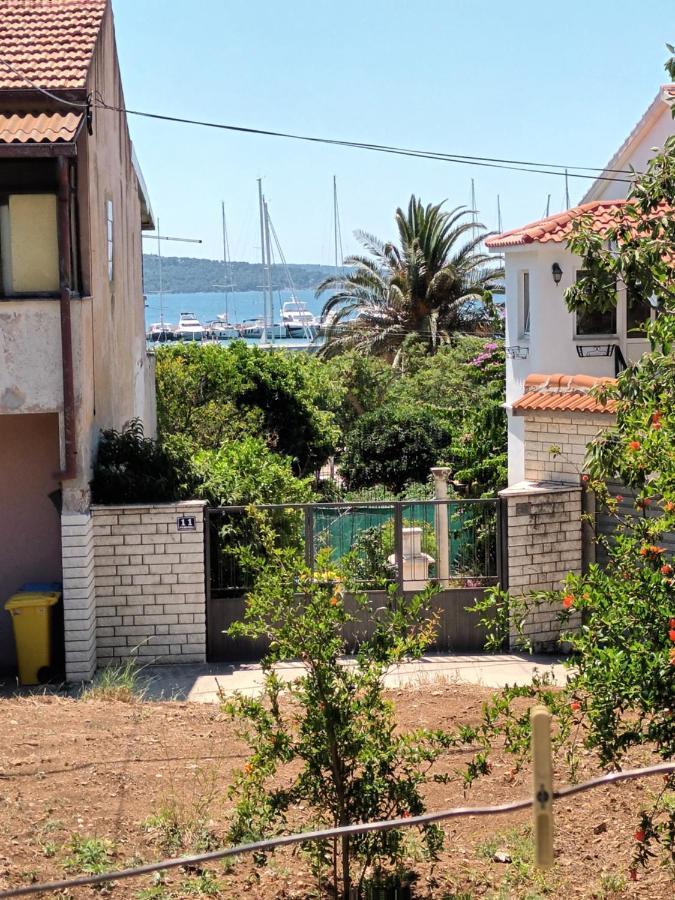 House - Apartman Sarah Kaštela Exterior foto